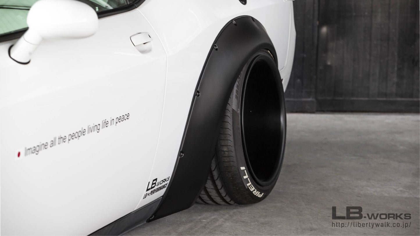 LB-WORKS DODGE Challenger