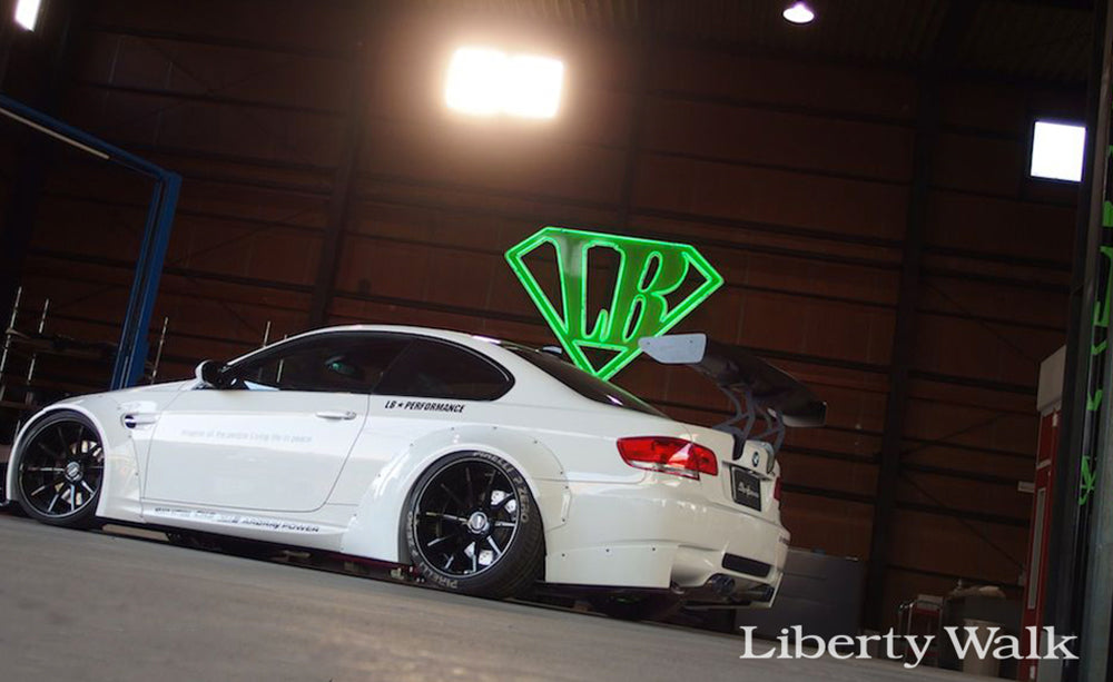 LB-WORKS BMW M3 E92