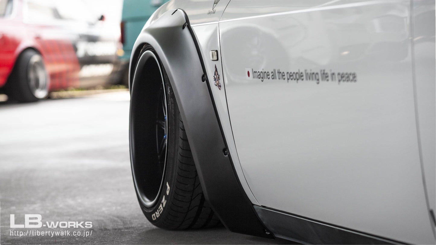 LB-WORKS DODGE Challenger