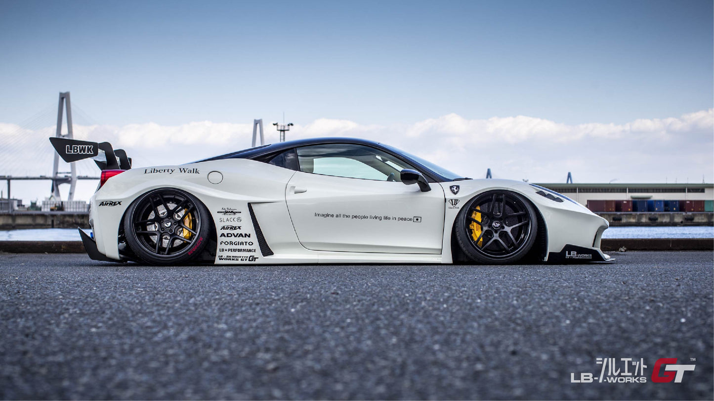 LB-Silhouette WORKS Ferrari 458 GT