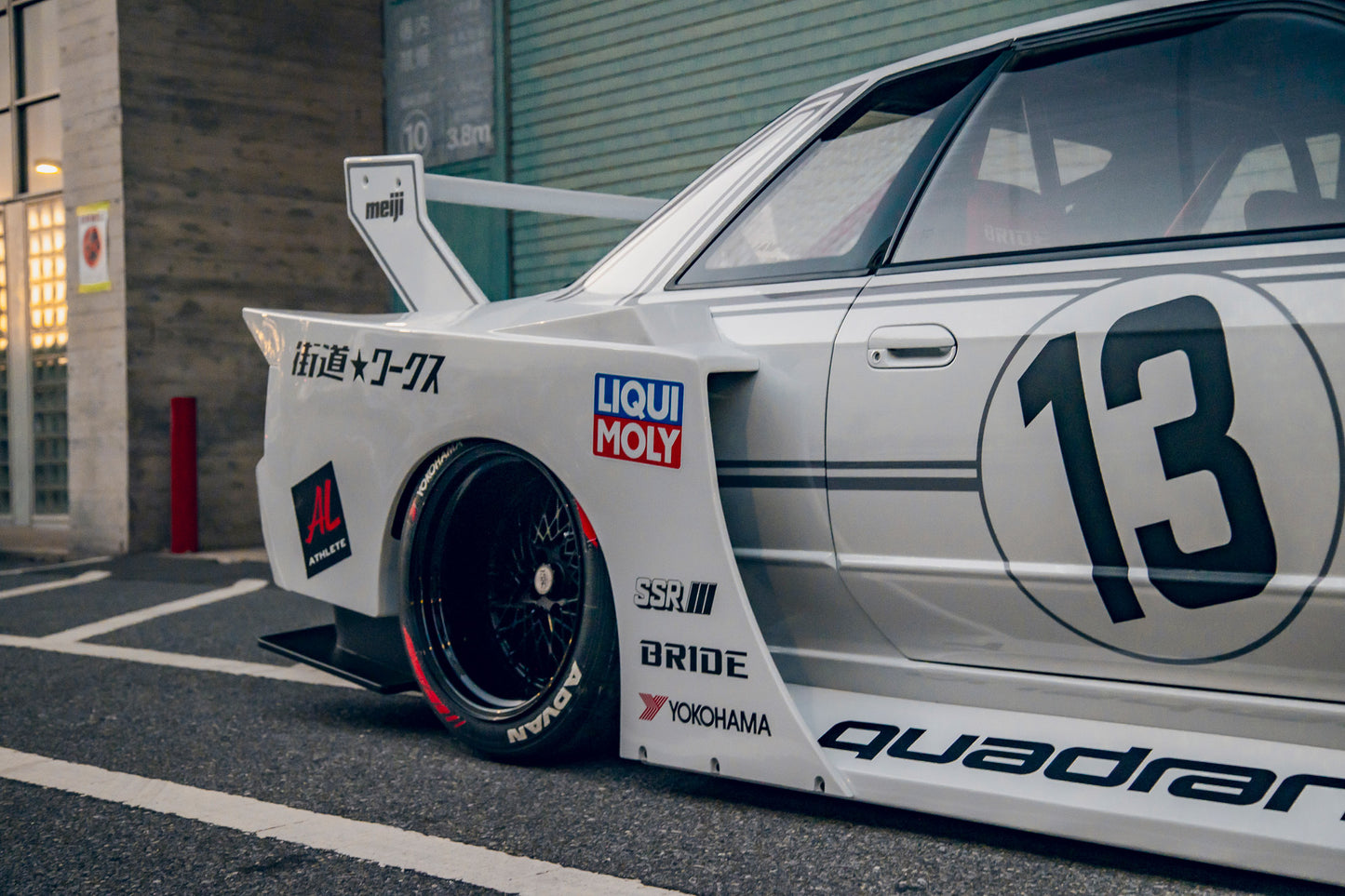 LB-KAIDO WORKS NISSAN R32 SKYLINE