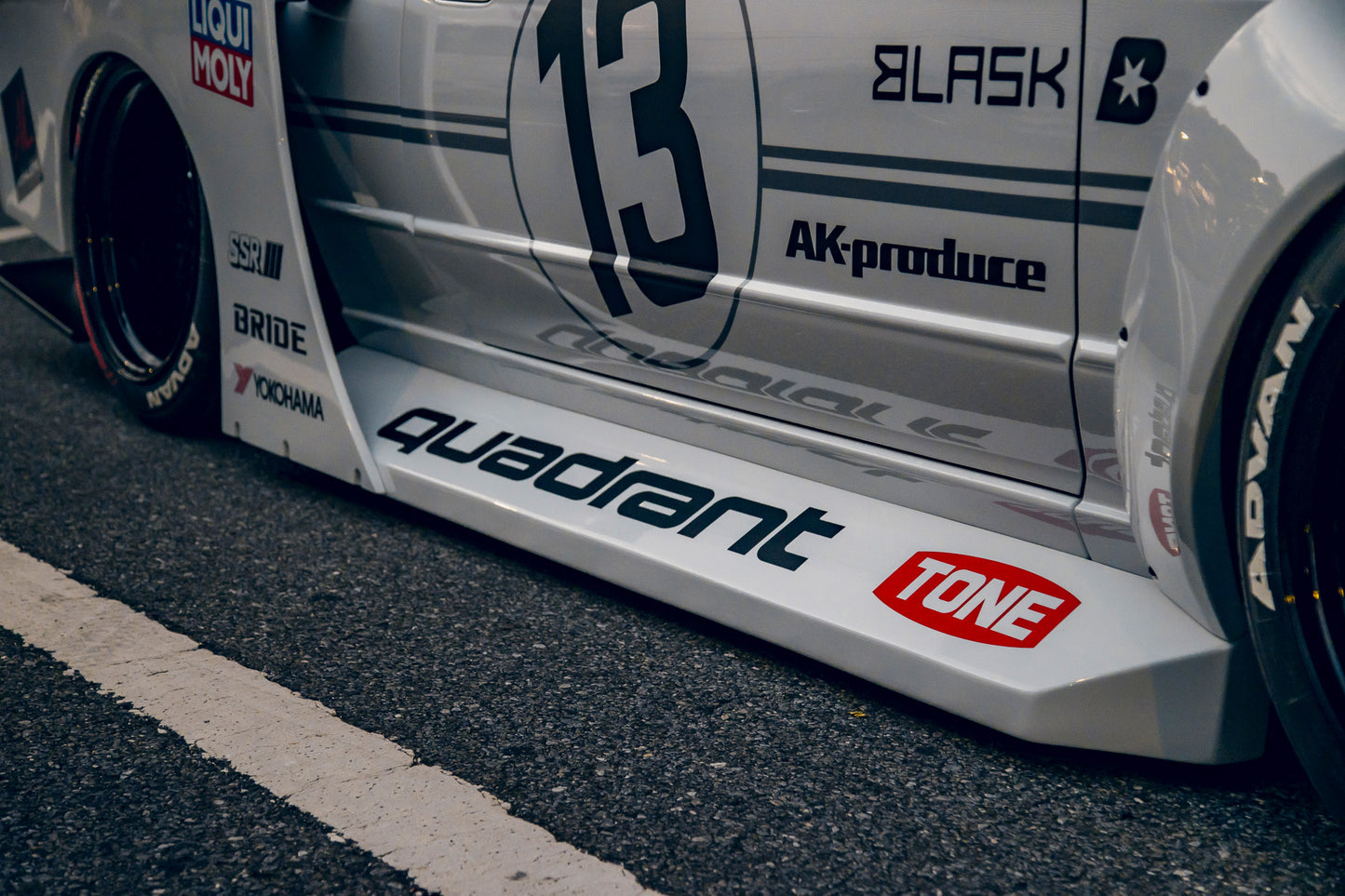 LB-KAIDO WORKS NISSAN R32 SKYLINE