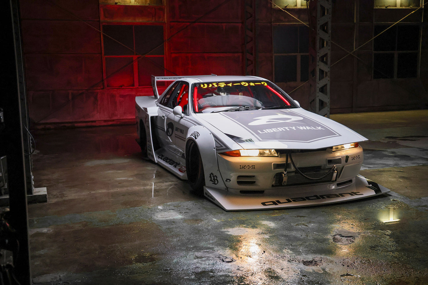 LB-KAIDO WORKS NISSAN R32 SKYLINE