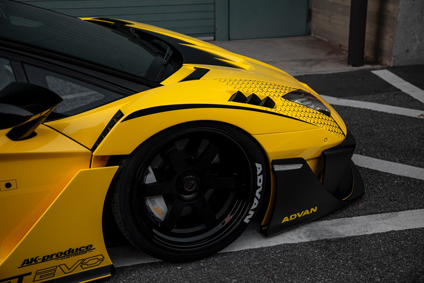 LB-Silhouette WORKS AVENTADOR GT EVO