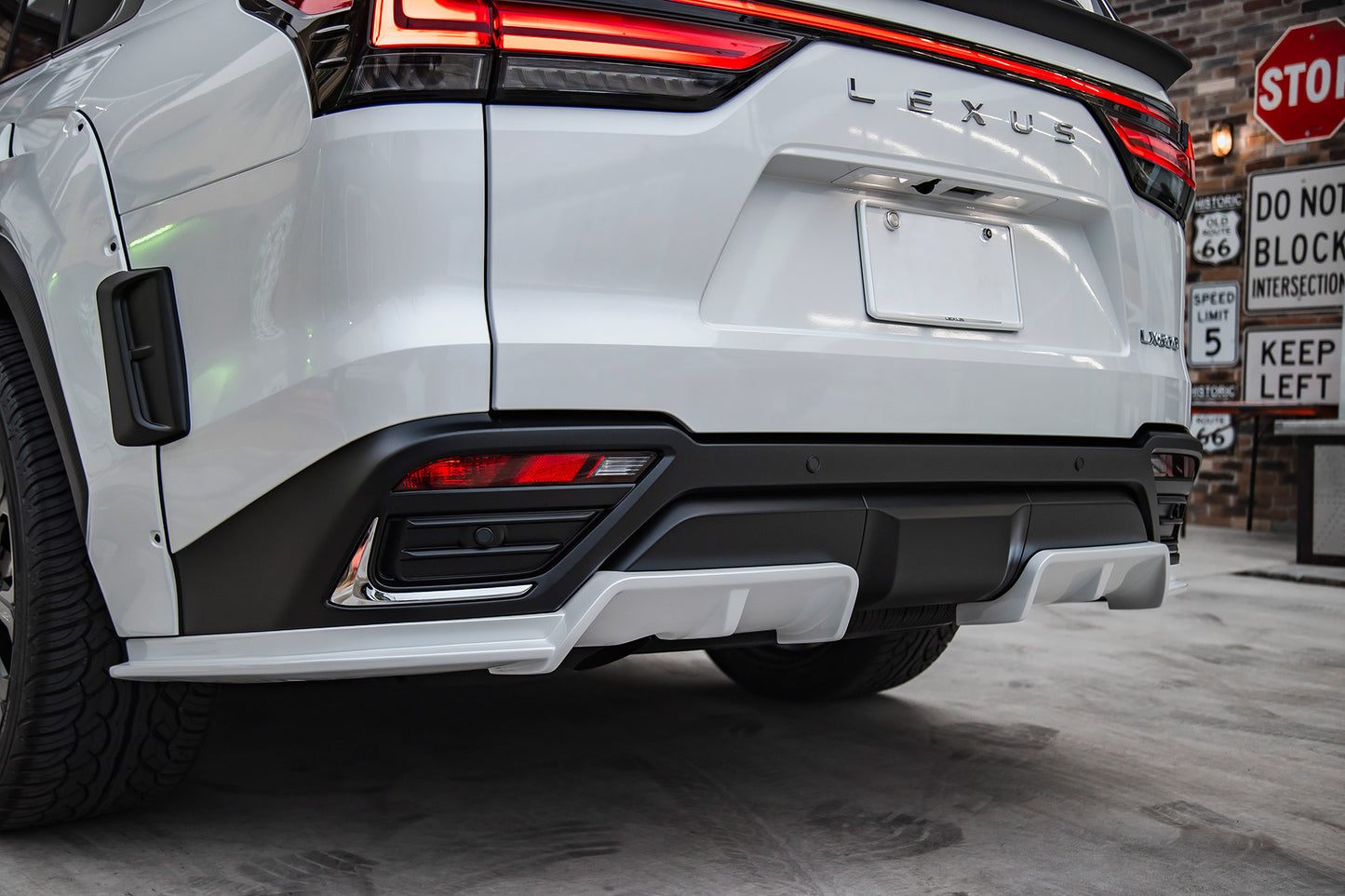 LB-WORKS LEXUS LX600