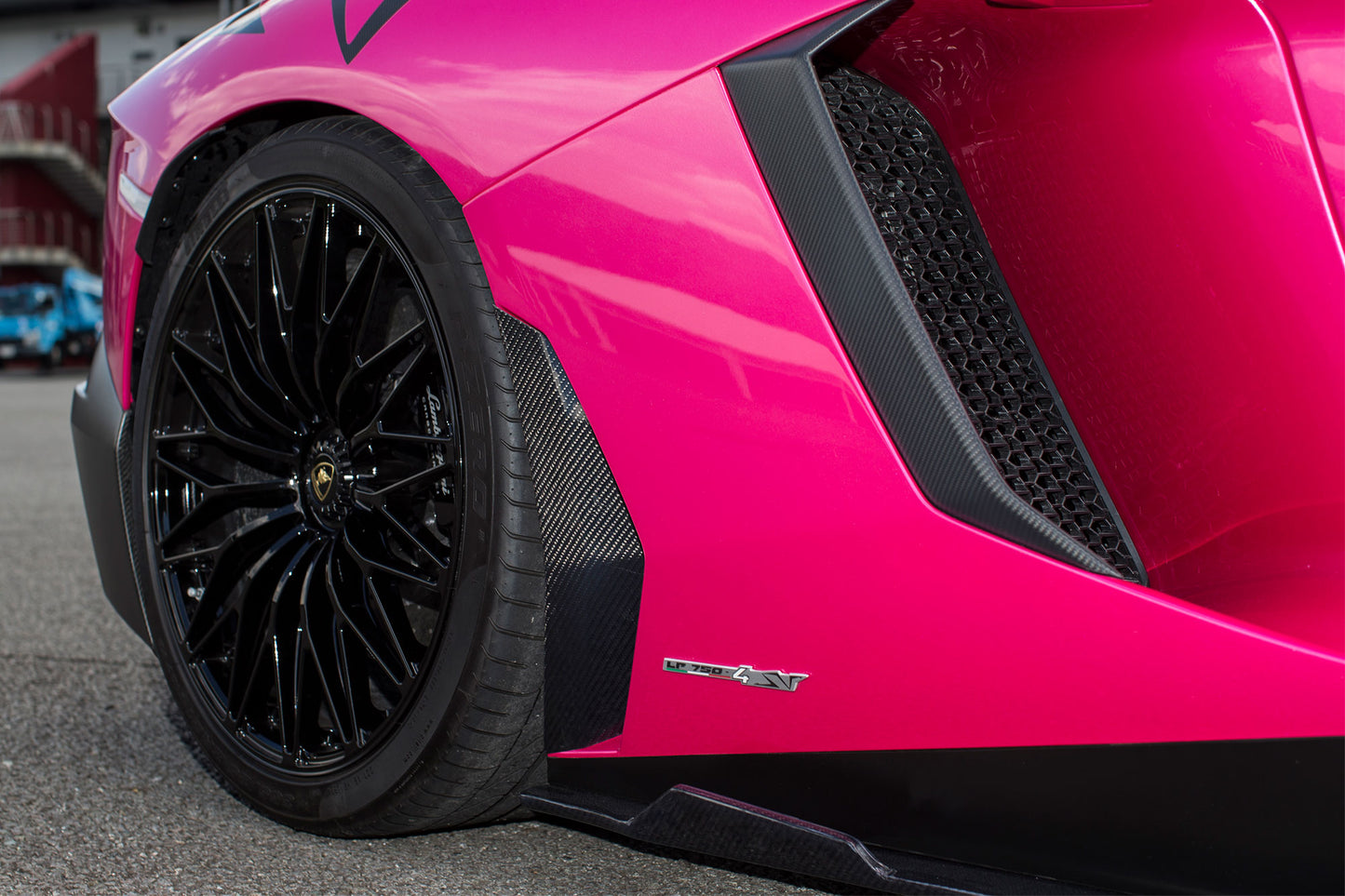 LB★PERFORMANCE Lamborghini AVENTADOR SV
