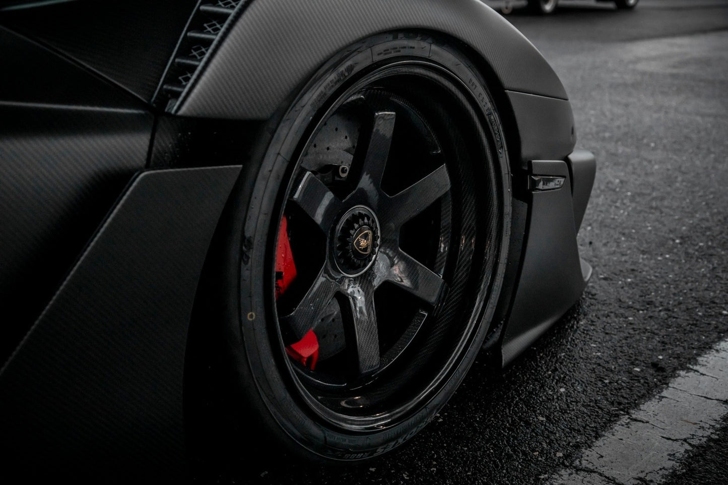 LB-Silhouette WORKS AVENTADOR GT EVO