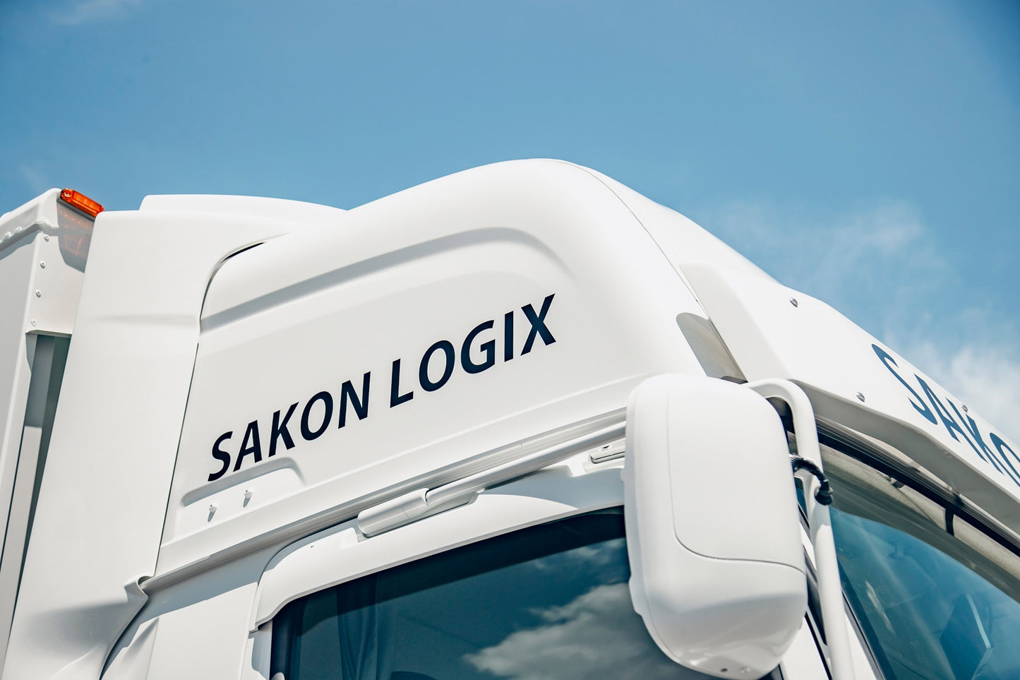 LB-TRUCKS ISUZU GIGA
