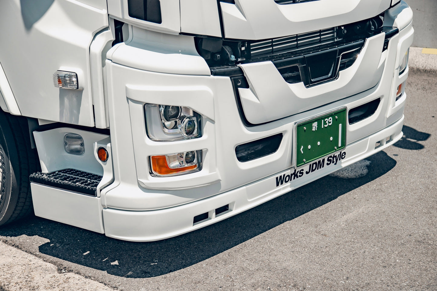 LB-TRUCKS ISUZU GIGA