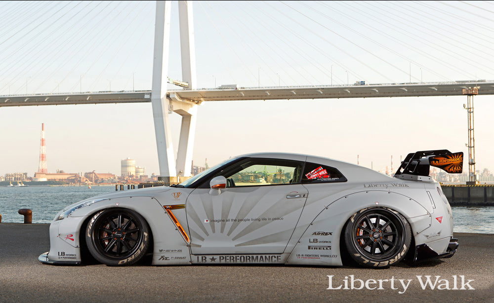 LB-WORKS NISSAN GT-R R35 type 1