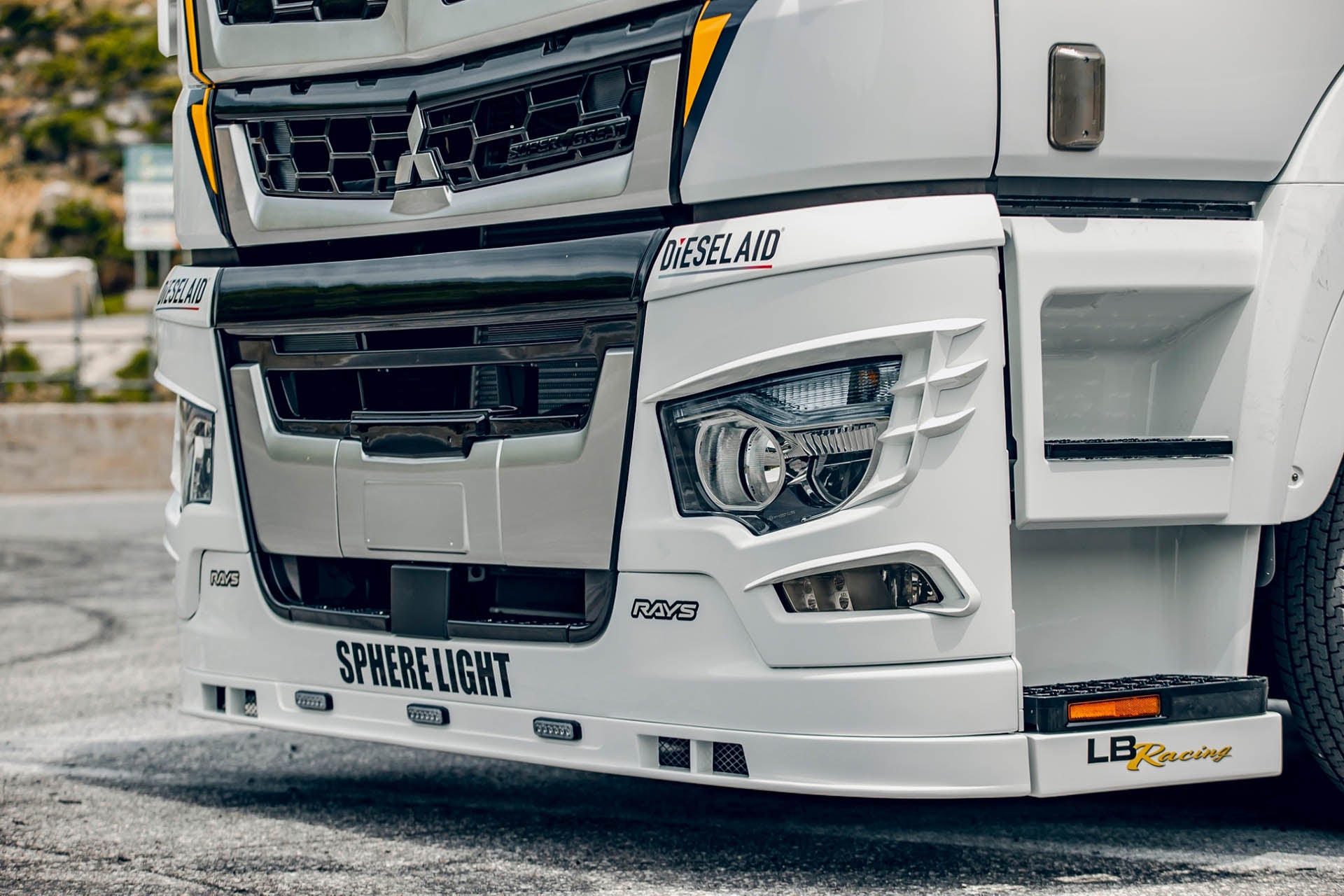 LB-TRUCKS Mitsubishi Fuso SUPER GREAT – My Store