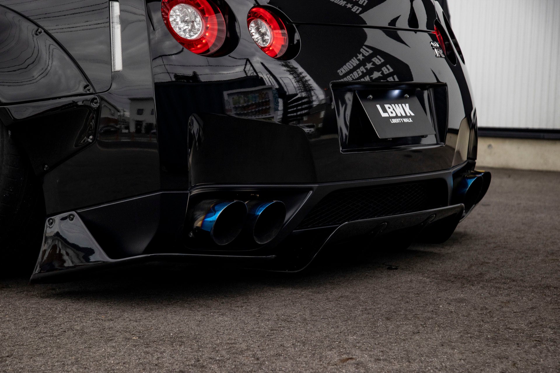 Phase 1 R35 NISSAN GT-R R35 type1.5 Facelift kit for LB-WORKS type1 – My Store