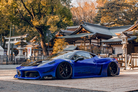 LB-Silhouette WORKS Ferrari 458 GT